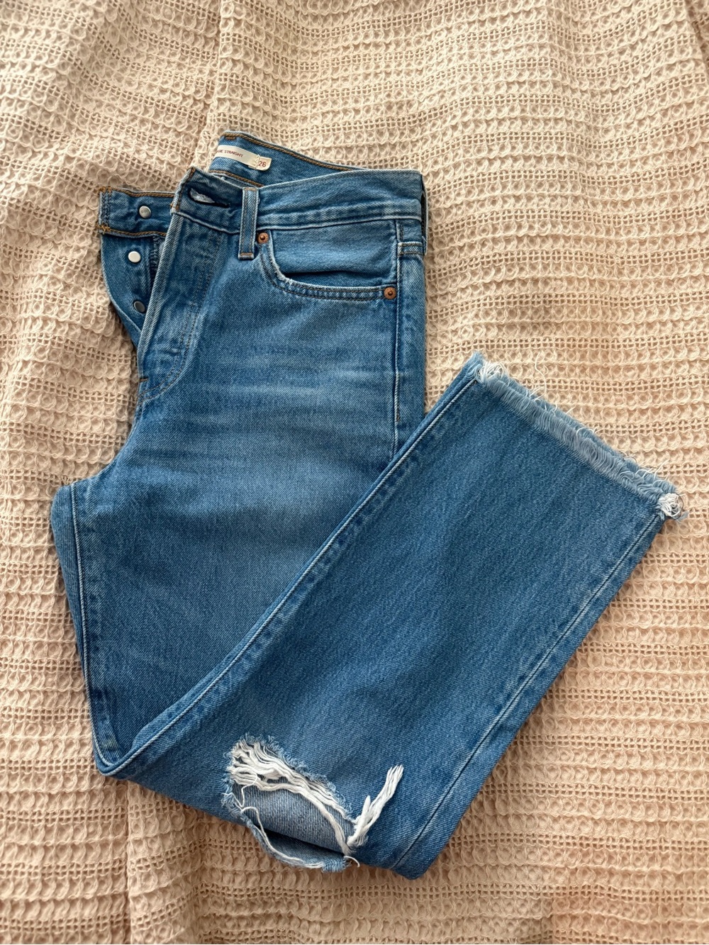 Levi's Wedgie Straight Leg Jeans